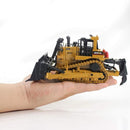 HUINA 1:50 Fully Metal Diecast Bulldozer Model Engineering Construction Vehicle