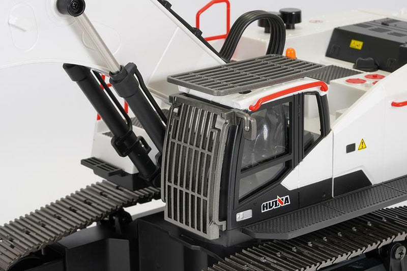 Huina 1594 1:14 Scale Remoted Controlled 22-Channel Excavator